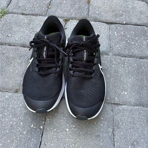 Nike Black Zoom pegasus 38
